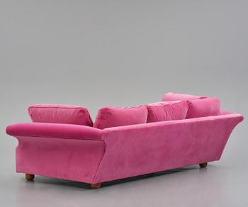 Josef Frank, a "Liljevalchs" sofa, Firma Svenskt Tenn, 2013.
