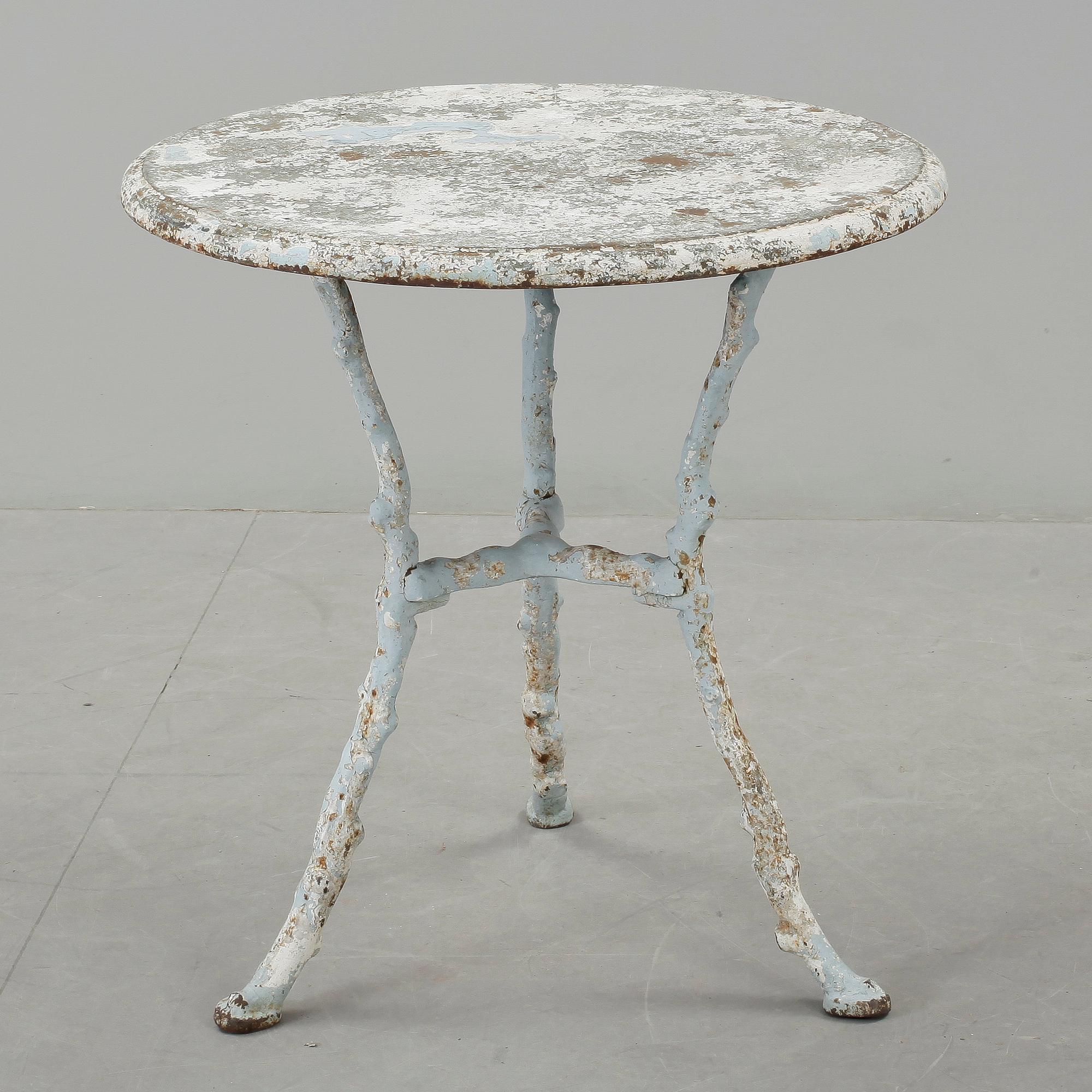 TRÄDGÅRDSBORD, gjutjärn, omkring 1900.