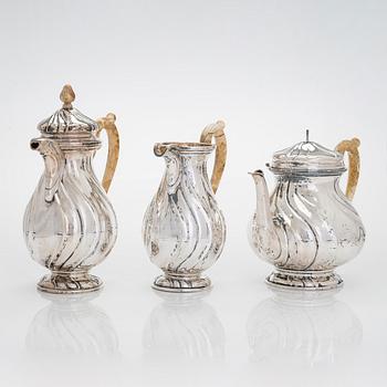 Te- och kaffeservis på bricka, silver, totalt 6 delar, silver, Tjeckoslovakien 1929-1941.