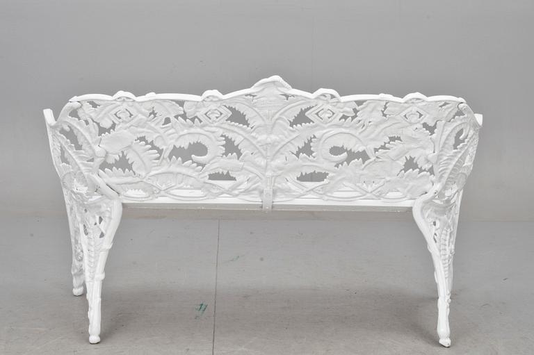 PARKBÄNK, Anderstorps metallgjuteri med BORD. 1900-talets slut.