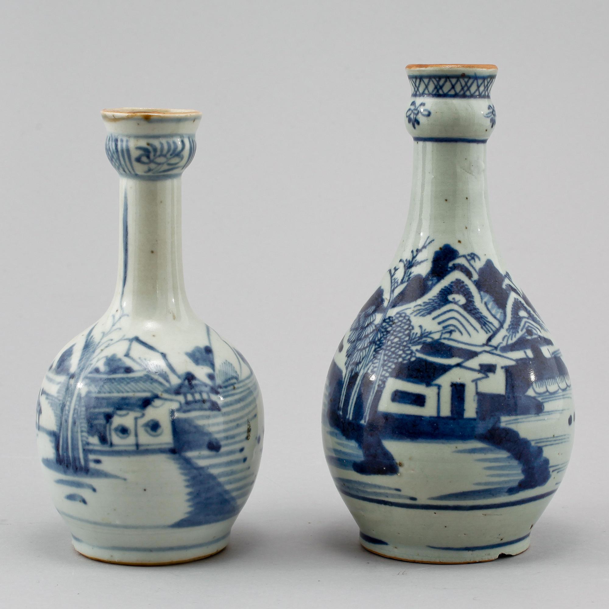 VASER, 2 st, porslin, Kina, 1800-tal.