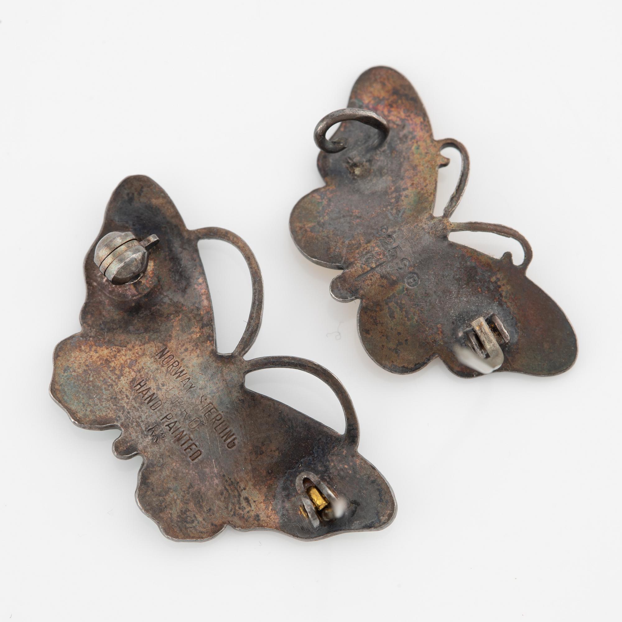 Brooches, a pair, butterflies, Aksel Holmsel, silver and enamel.