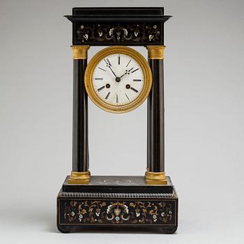 A mid 19th century mantel clock, probably France.