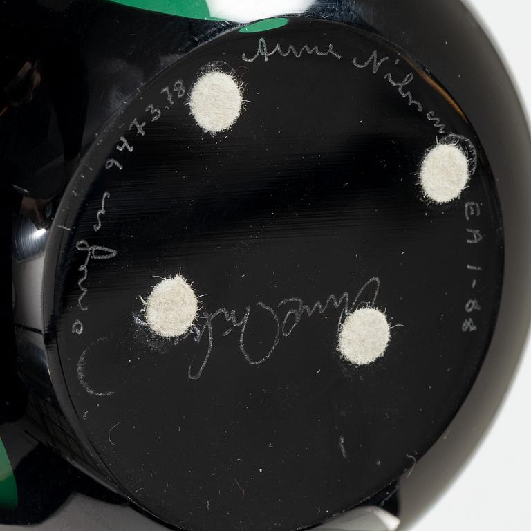 Anne Nilsson, vas, glas, Orrefors 1988.