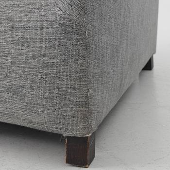 Antonio Citterio, armchair, "Kalos", Maxalto, B&B Italia.