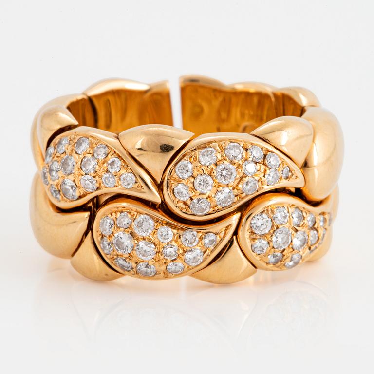 Chopard ring "Casmir" 18K guld med runda briljantslipade diamanter.