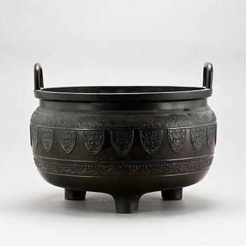 TRIPOD, brons, Japan, 1900-tal.