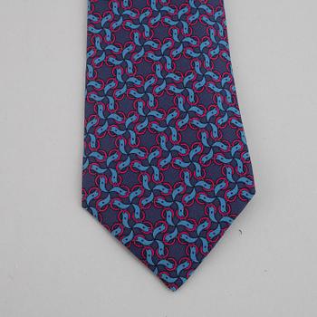 Hermès, 3 silk ties.