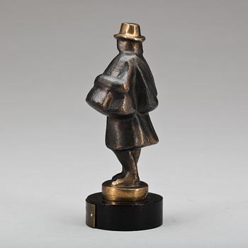 SKULPTUR, brons, "Knallen", signerad N.C.