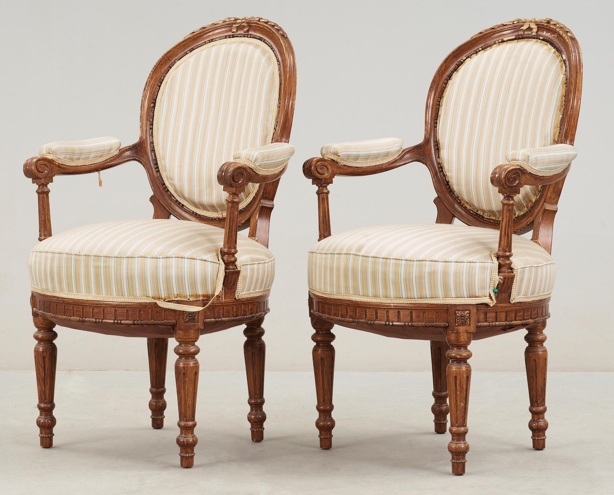 KARMSTOLAR, ett par, Louis XIV-stil, sent 1800-tal.