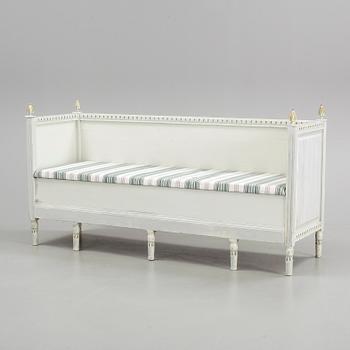 SOFFA, gustaviansk, omkring 1800.