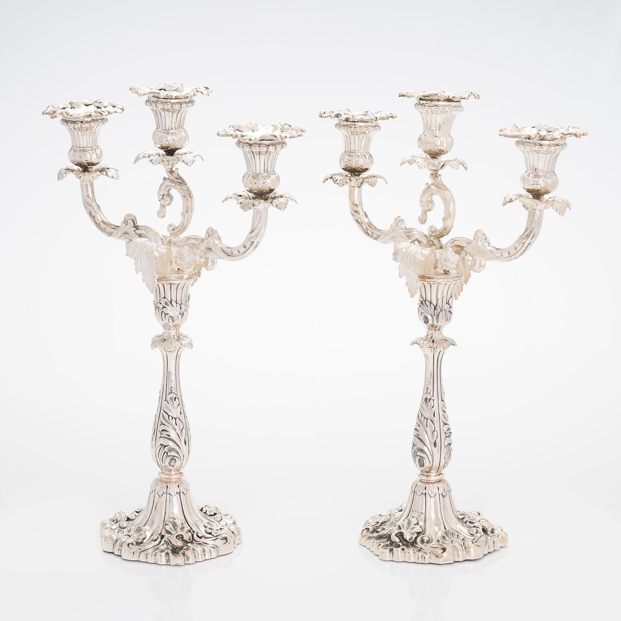 Gustaf Möllenborg, kandelabrar, ett par, silver, Stockholm 1876. Nyrokoko.