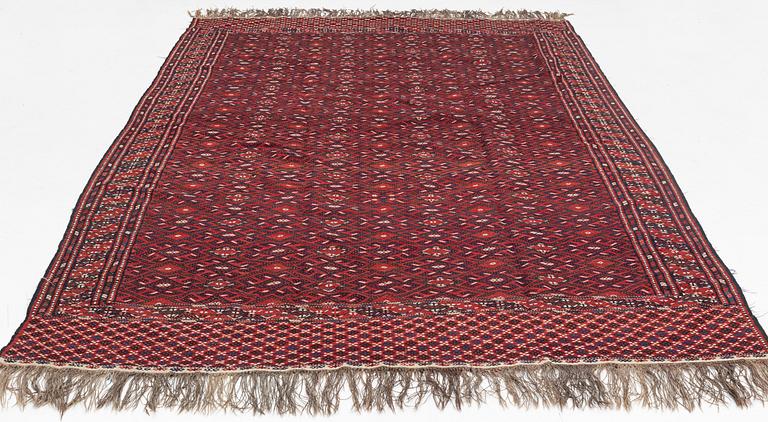 Matta, orientalisk slätvävd, ca 358 x 205 cm.