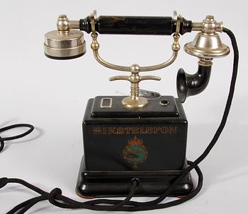 TELEFON. Rikstelefon, LM Ericsson. 1900-talets första hälft.