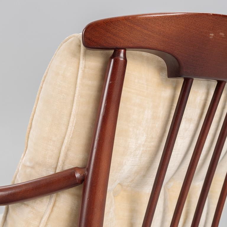 Kerstin Hörlin-Holmquist, fåtöljer, ett par, "Skrindan", 1900-talets senare del.