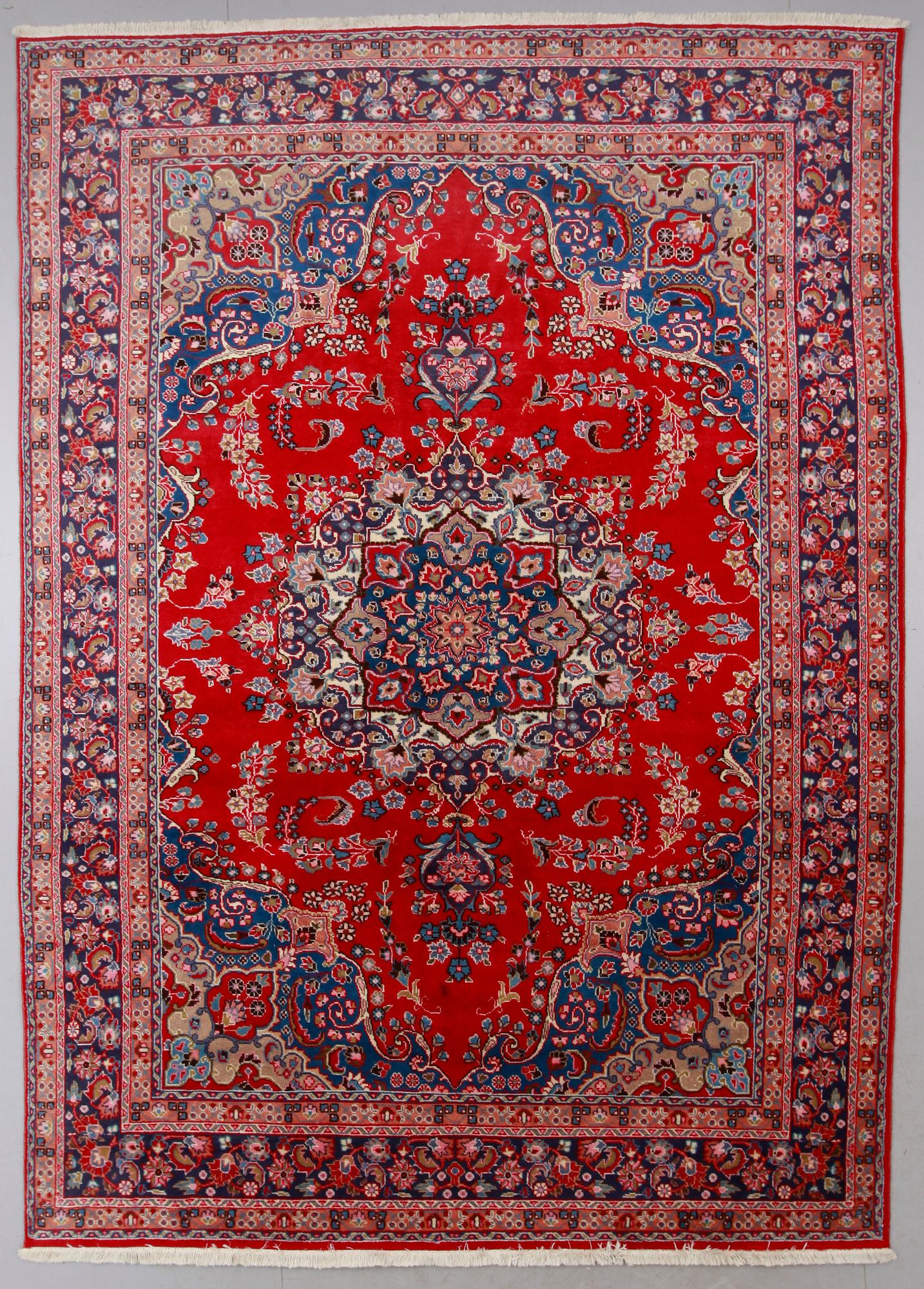 MATTA, orientalisk, ca 340 x 250 cm.