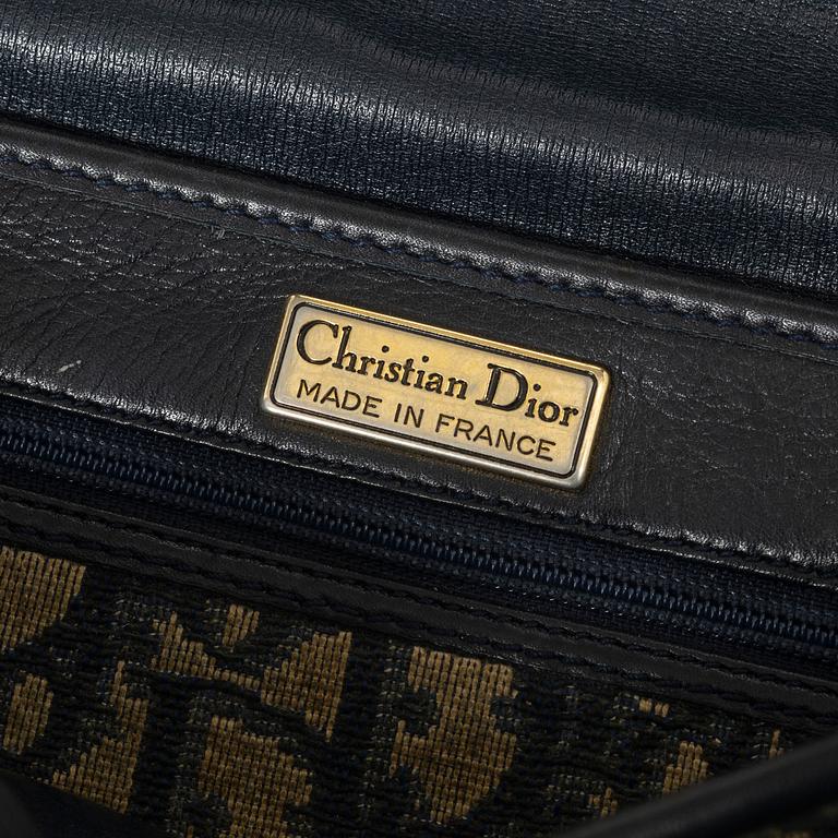 Christian Dior, Translation: "bag and wallet, vintage".