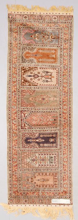MATTA, Kayseri Saff. Ca 230 x 80 cm.