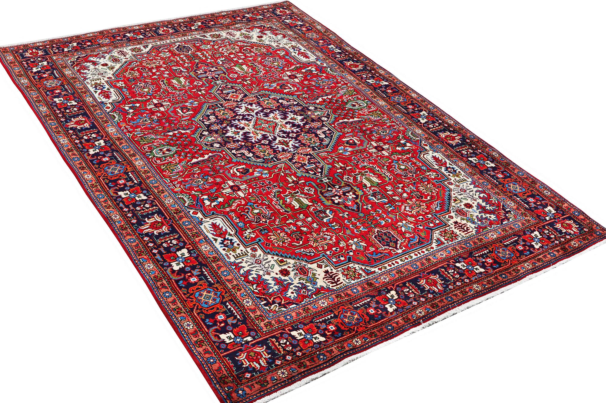 Matta, Täbriz, ca 309 x 204 cm.