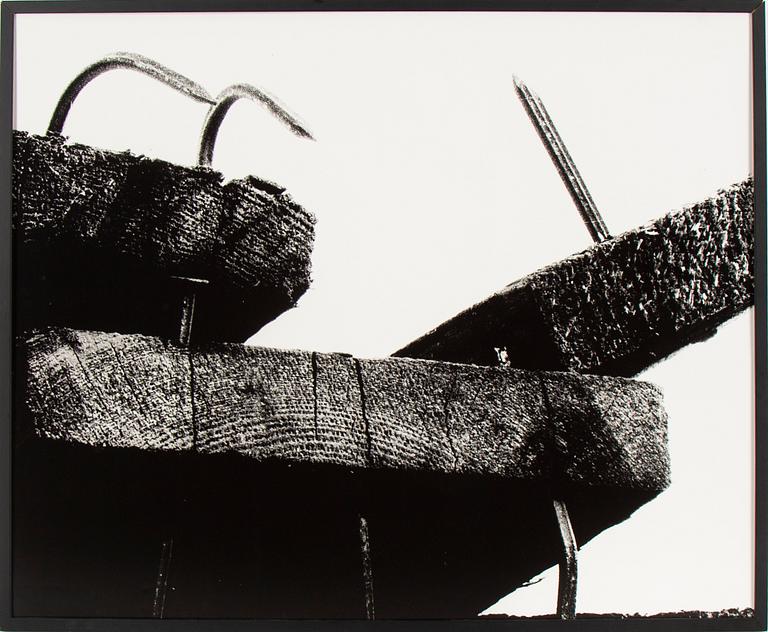 LENNART OLSON, silver gelatin print mounted on paper cardboard, signed with pencil on verso.