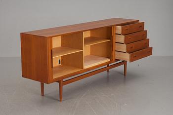 SIDEBOARD, 1900-talets andra hälft.