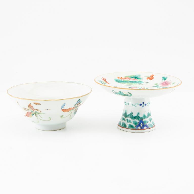 A Chinese stemcup, a bowl and two cups, late Qing dynasty/early 20th century.
