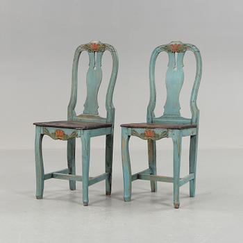 a set of 6 early 10th century folk art chairs from Hälsingland.