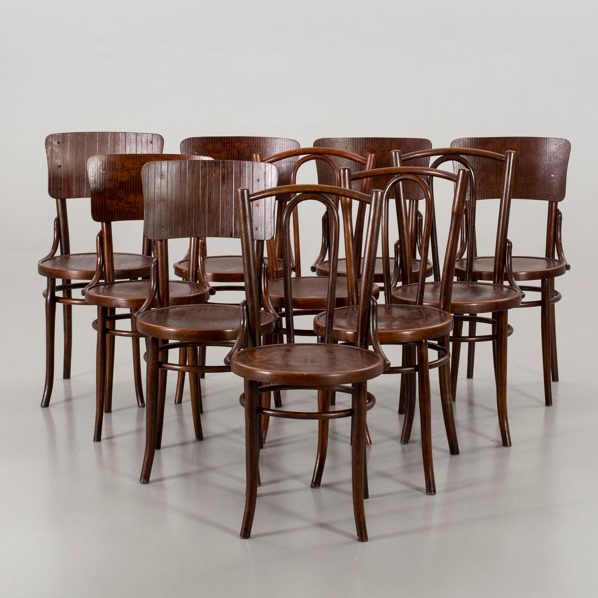 Thonet mundus chairs 2025