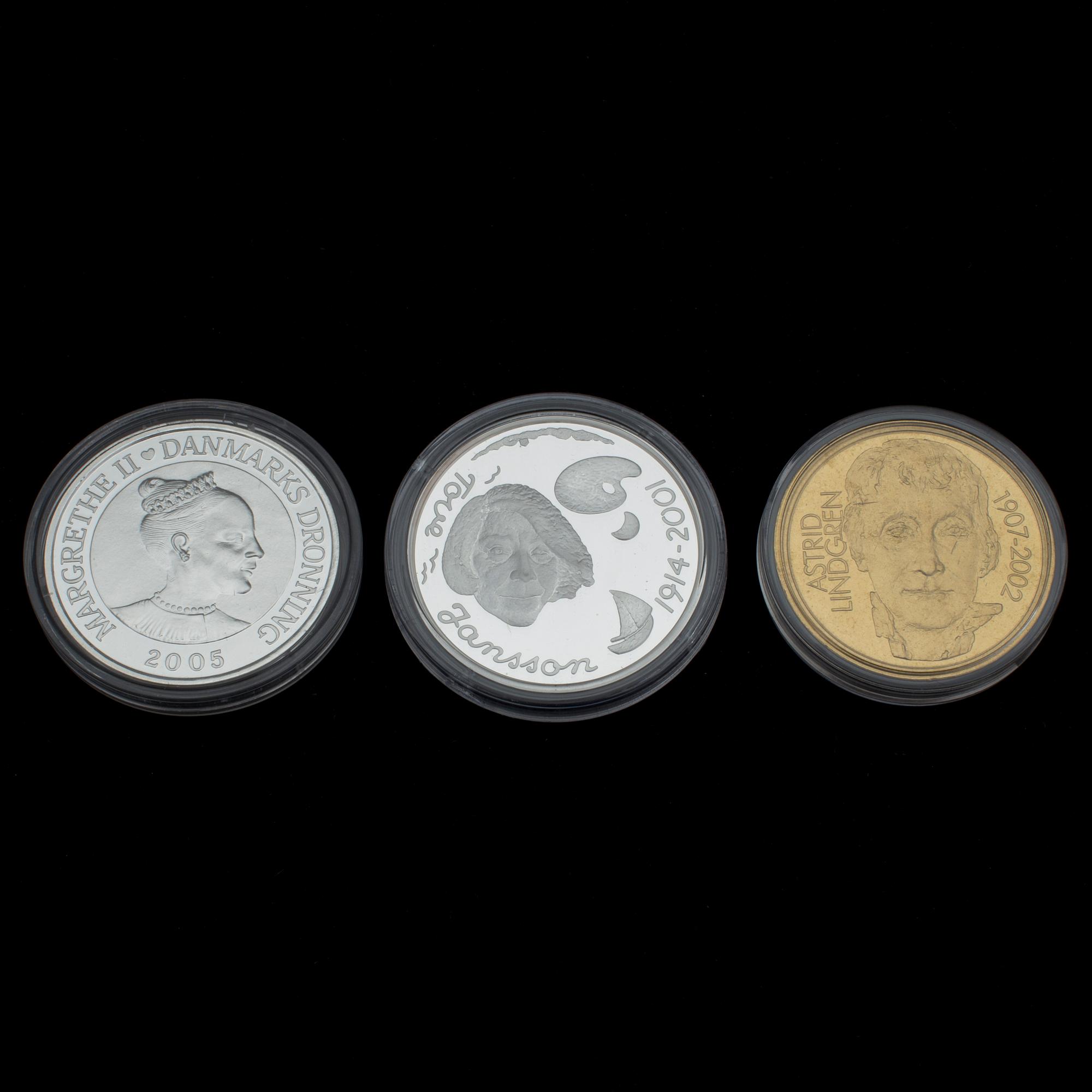 MINNESMYNT, 3 st, silver och kopparlegering, 2000-tal. Silvervikt 58,1 g.