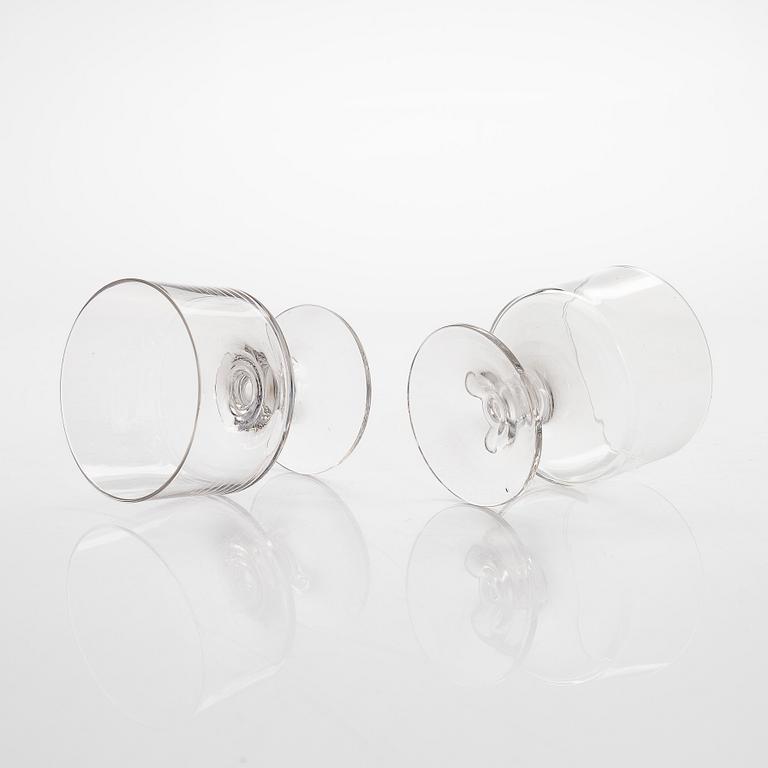Tapio Wirkkala, A set of 19 "Karelia" model 2103 drinking glasses for Iittala Finland, in production 1965-1974.