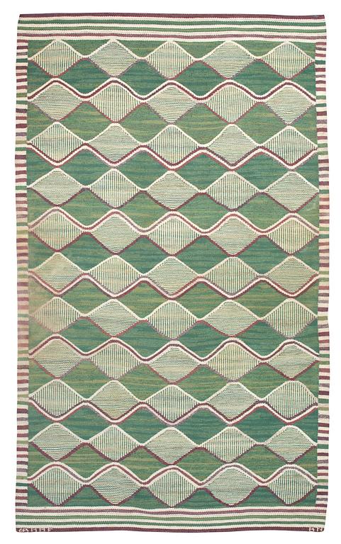 CARPET. "Spättan grön" (Grönspättan). Tapestry weave (gobelängteknik). 247 x 147 cm. Signed AB MMF BN.
