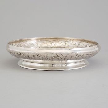 A Swedish Art Nouveau silver bowl, makers mark GAB, Stockholm, 1910.