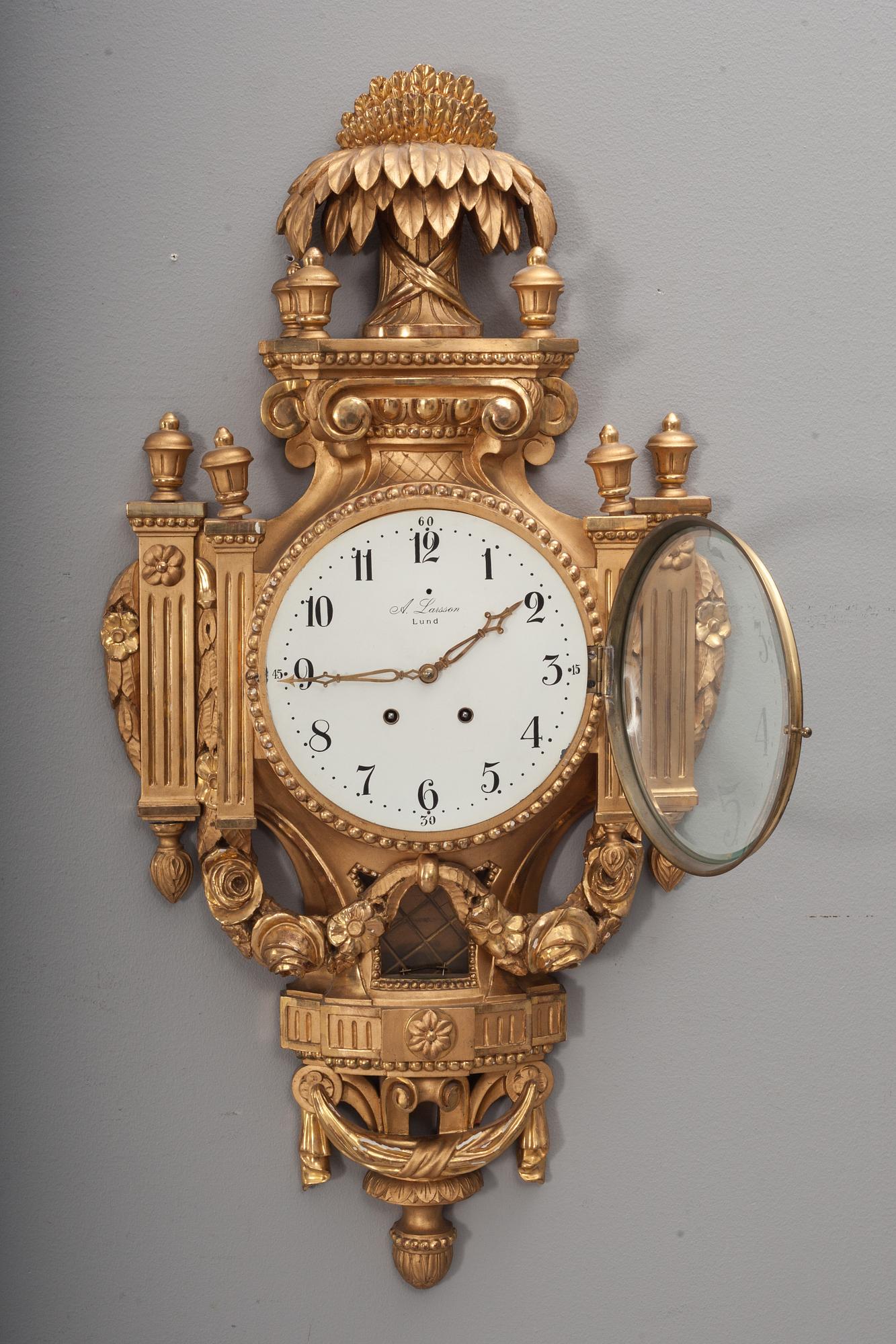 VÄGGPENDYL, gustaviansk stil. 1900-tal.