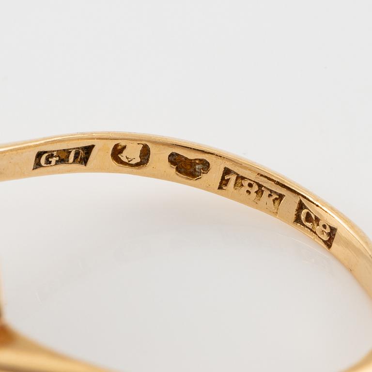 Ring, 18K gold and silver with rose-cut diamonds.