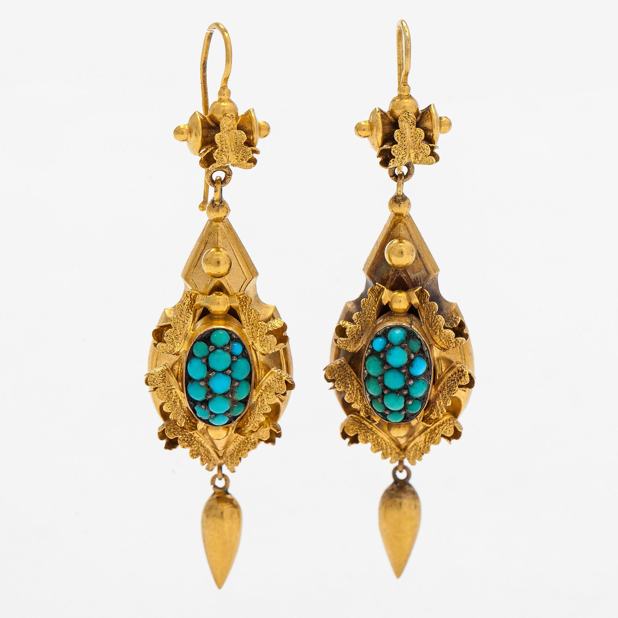 Earrings, 18K gold, cabochon-cut turquoises, mid-19th century.
