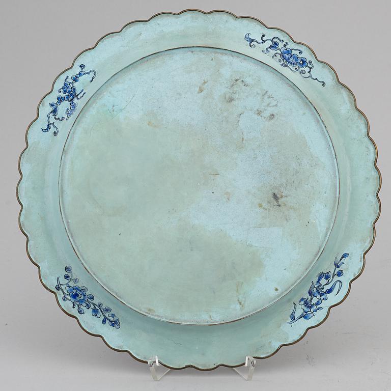 A group of four Chinese objects, Qing dynasty and China, 19th and 20th century.