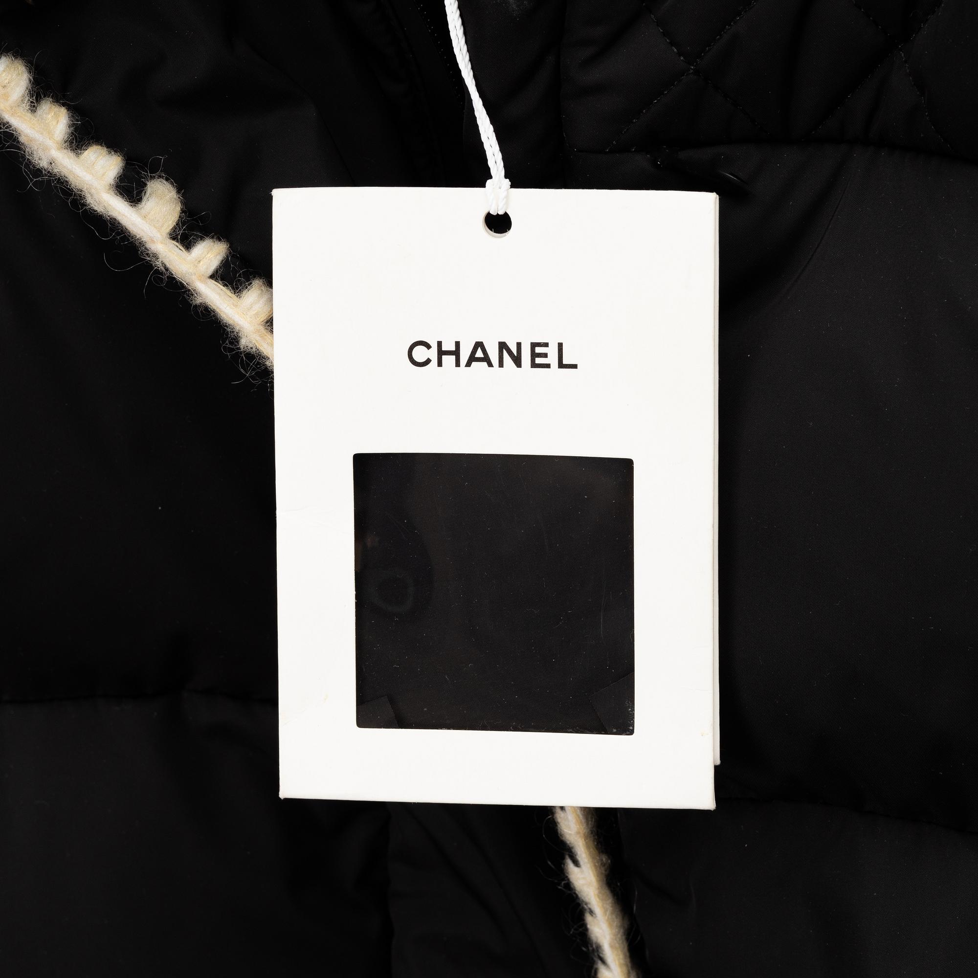 Chanel, dunjacka, fransk storlek 38.
