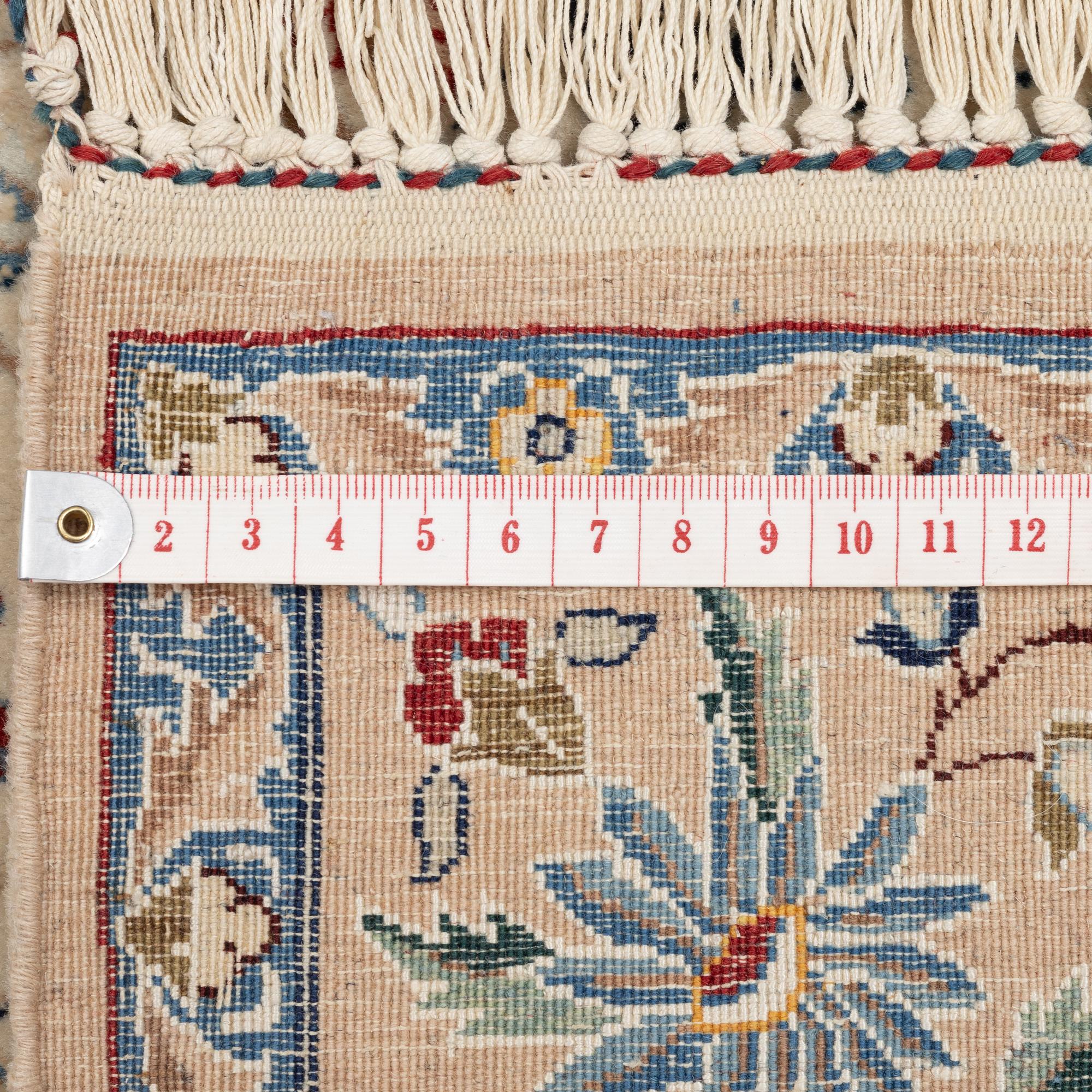 Matta, Nain, part silk, figural, ca. 165 x 110 cm.