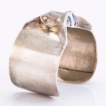 BJÖRN WECKSTRÖM, ARMBAND, "Mannen från Mercurius", sterling silver, Lapponia, Helsingfors 1972. Stämplad "Björn".