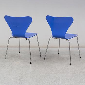 ARNE JACOBSEN, stolar, 6 st, Sjuan, Fritz Hansen, 1984.