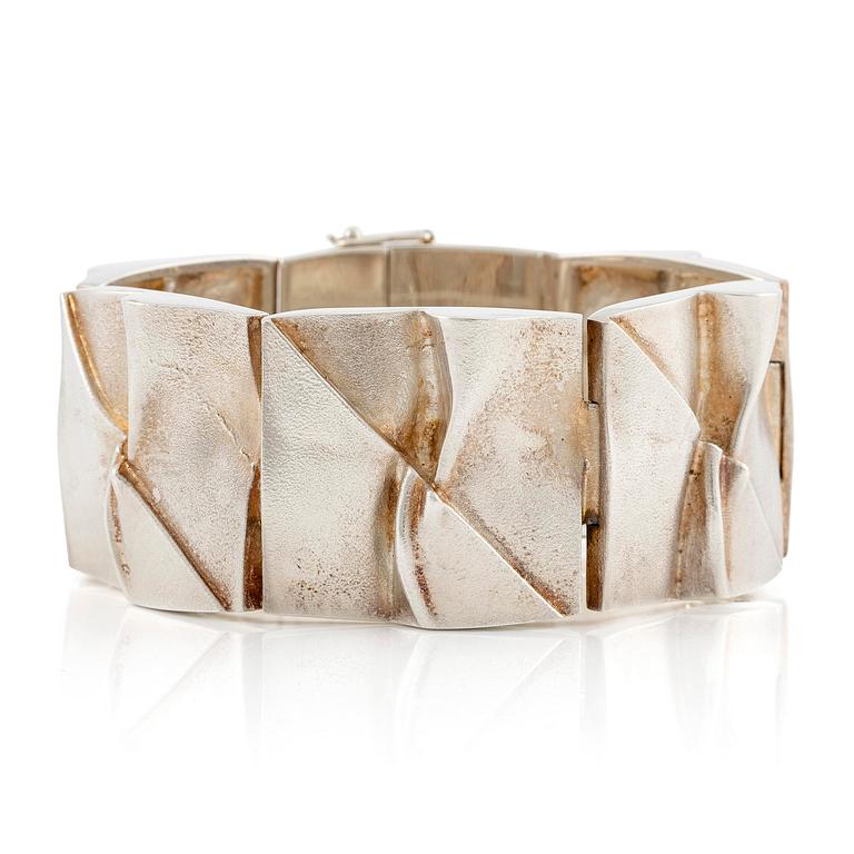 Björn Weckström, a bracelet, "Moon Bridge", silver. Lapponia, Helsinki 1971.