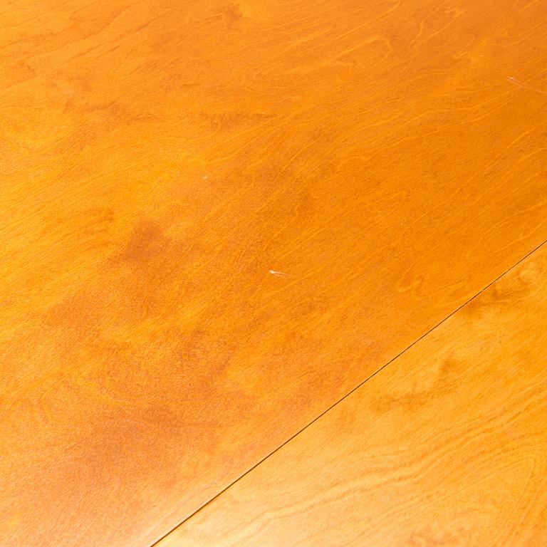 Dining table Gustavian style, later part of the 20th century.