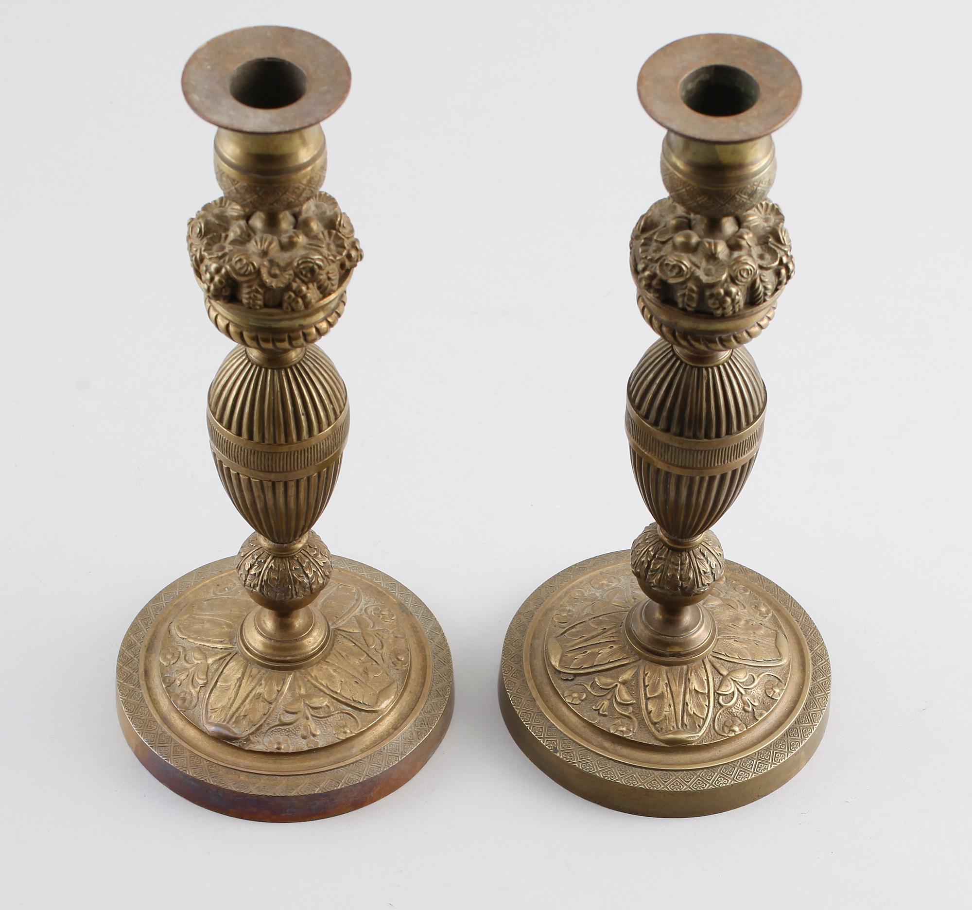 LJUSSTAKAR, 1 par, brons, senempire, 1800-talets första hälft.