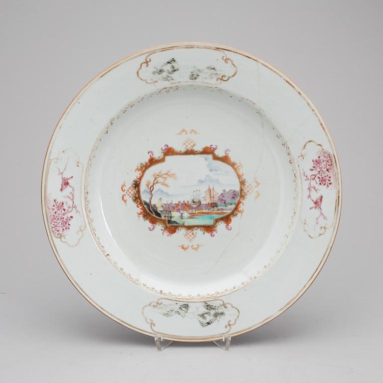 SKÅLFAT, porslin, Kina, Qianlong (1736-95).