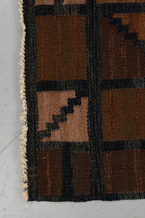 Irma Kronlund, a carpet, flat weave, ca 219,5 x 148 cm, Signed KLH IK.