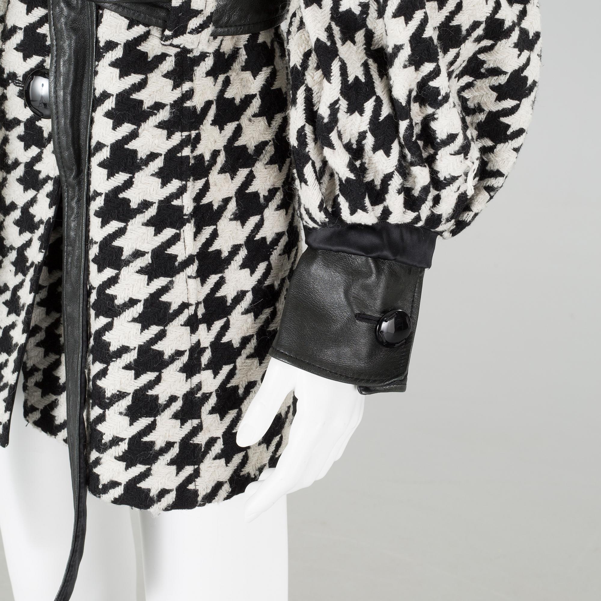 DOLCE & GABBANA, kappa, italiensk storlek 42.