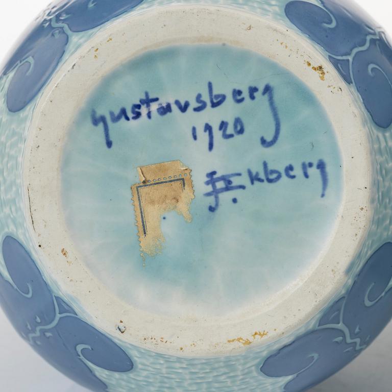 Josef Ekberg, vases, 2 pcs, flint porcelain, "Sgraffito", Gustavsberg 1914 and 1920.