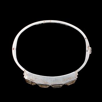 ARMBAND, silver, Wiwen Nilsson, Lund 1958, med bergkristall.