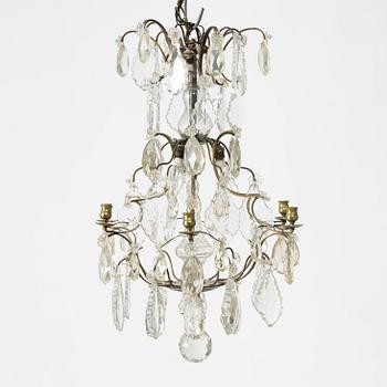 Ljuskrona, rokokostil, 1900-talets första hälft.