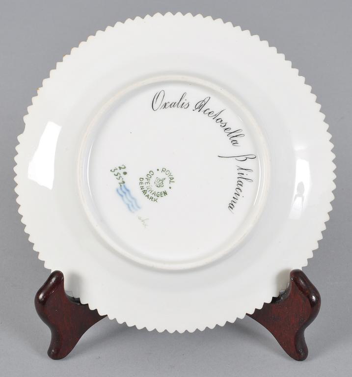 ASSIETTER, 6 st, porslin, "Flora Danica" Royal Copenhagen, Danmark.